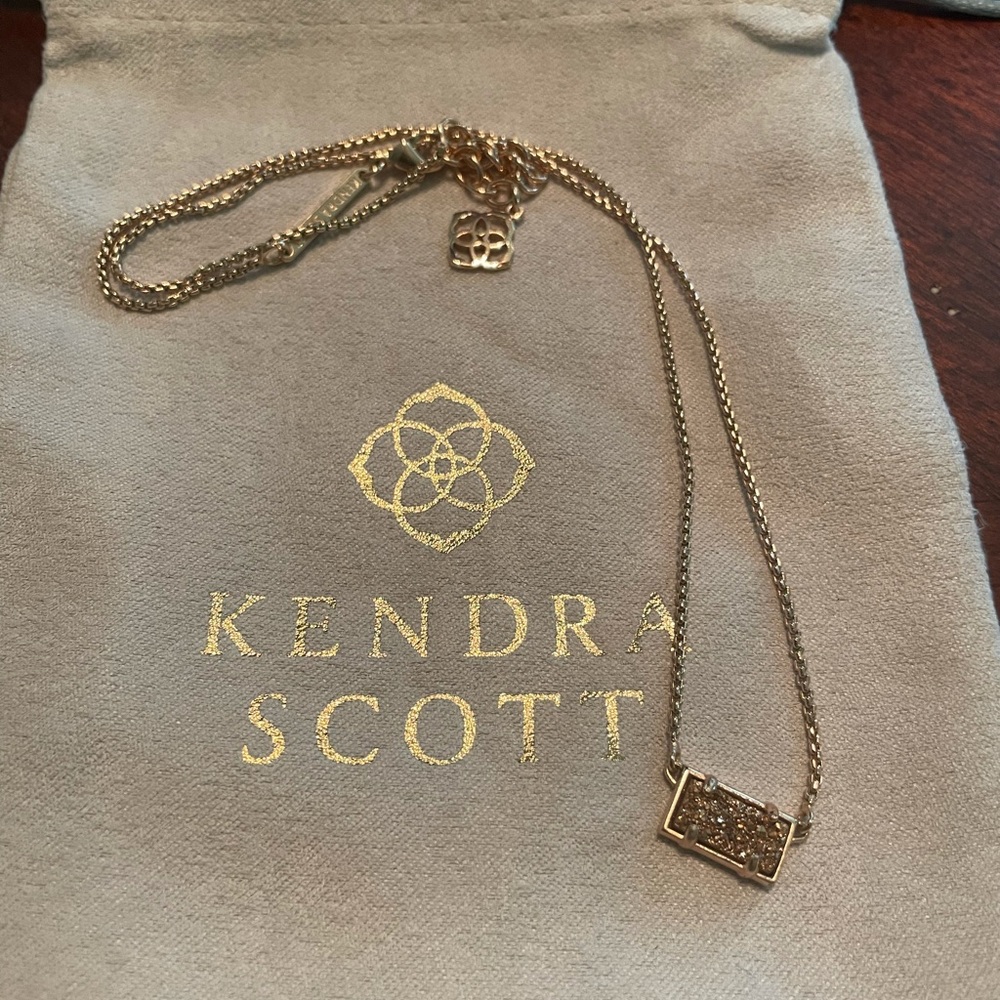 Rose Gold Kendra Scott Necklace